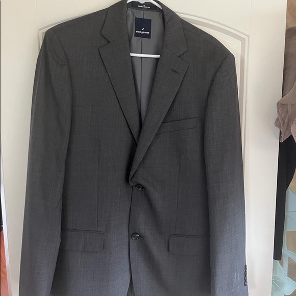 Men suit, jacket 40 size and pants are 36/32 - Picture 2 of 6